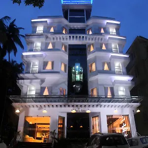 *** Hotel Vishnu India