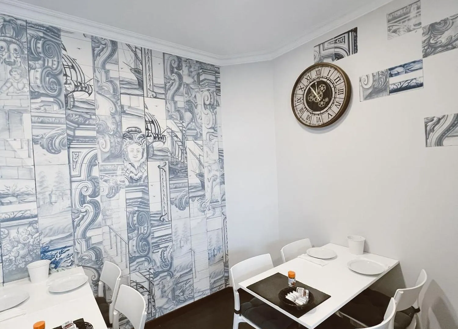 Silk Lisbon Bed & Breakfast